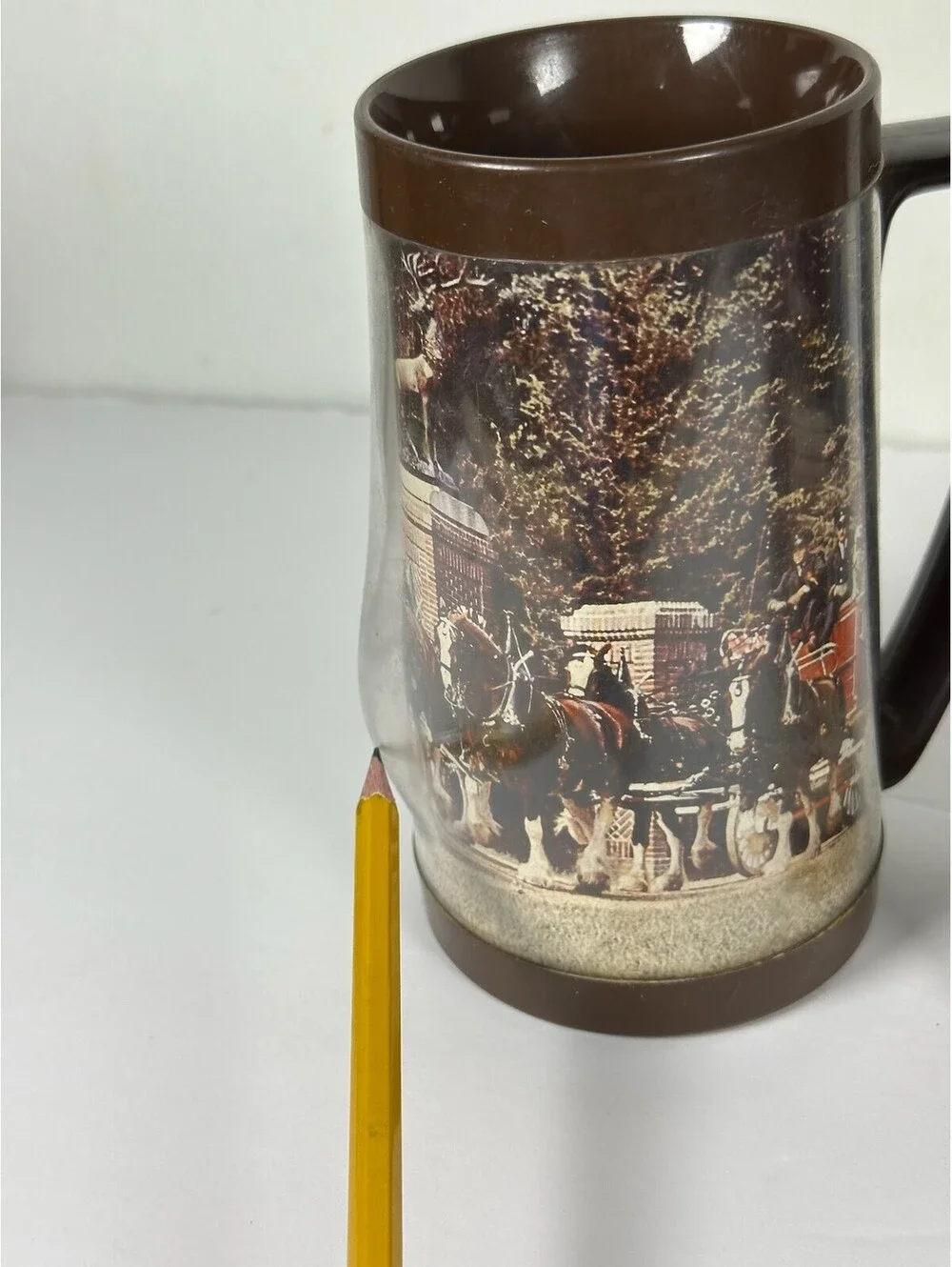 Vintage Thermo-Serv Horse Carriage Plastic Beer Mugs Set of 2 C-11